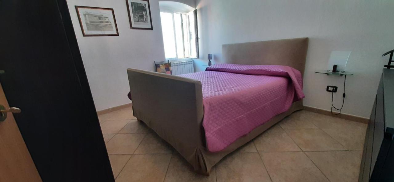 ブルニャートLa Soffitta Sul Borgoアパートメント エクステリア 写真