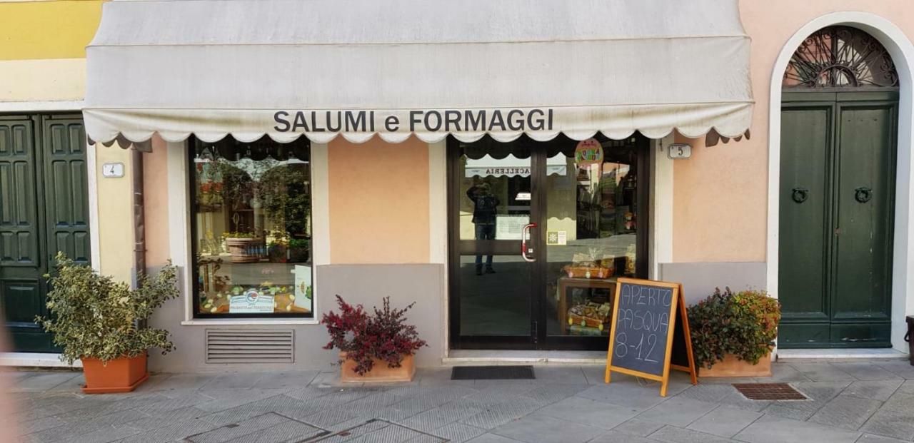 ブルニャートLa Soffitta Sul Borgoアパートメント エクステリア 写真