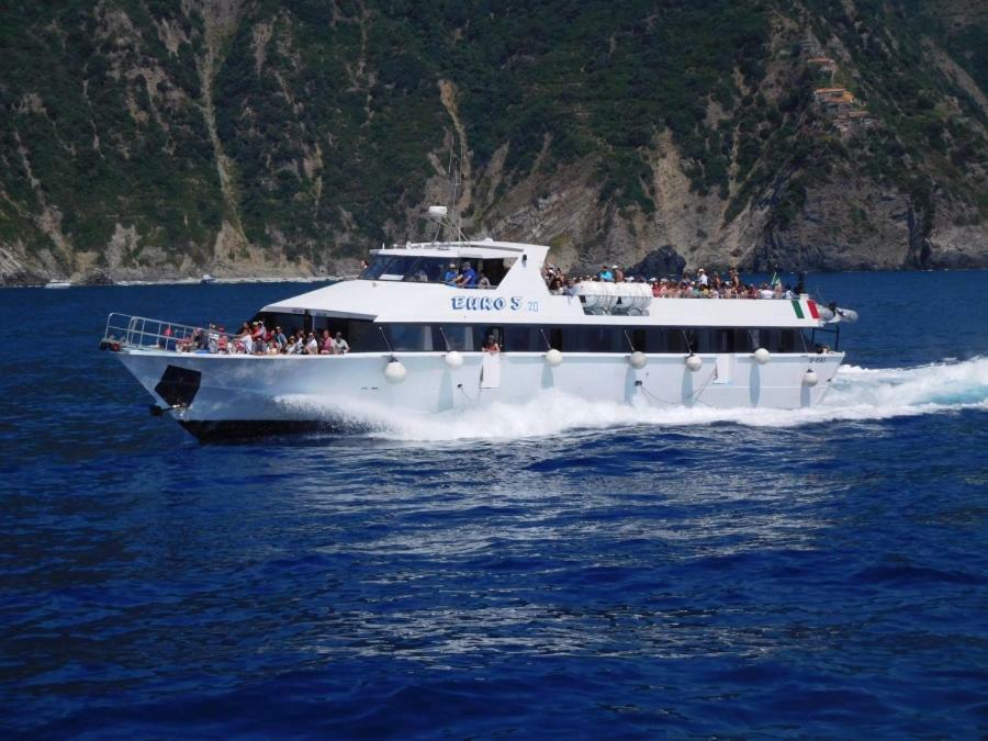 ブルニャートLa Soffitta Sul Borgoアパートメント エクステリア 写真